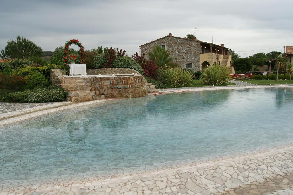 Agriturismo Gualdo Del Re Suvereto Exterior photo