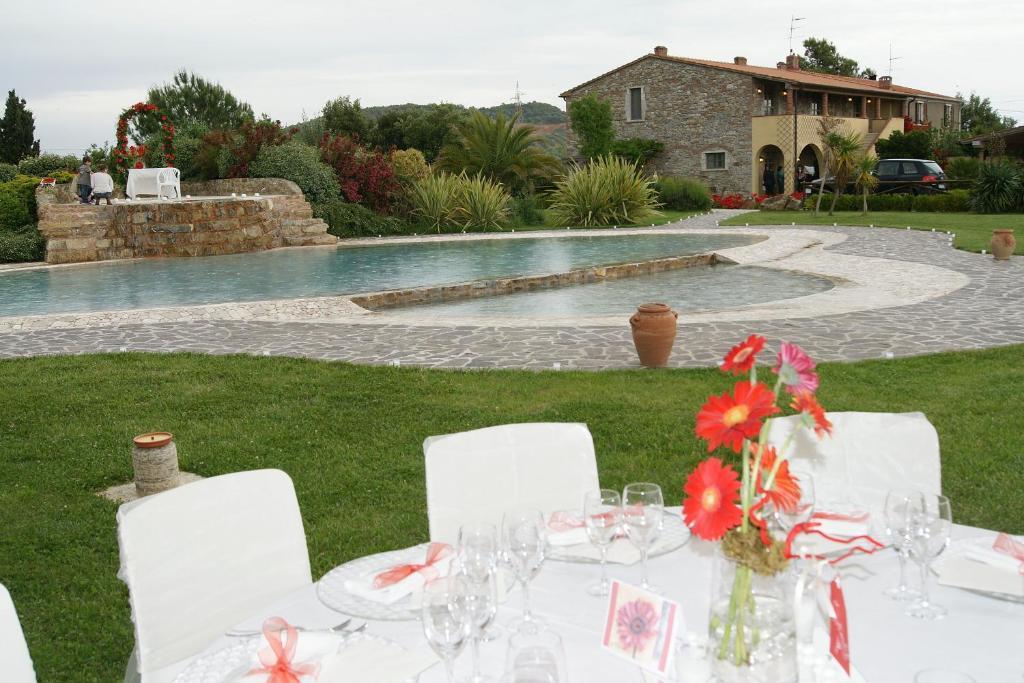 Agriturismo Gualdo Del Re Suvereto Exterior photo